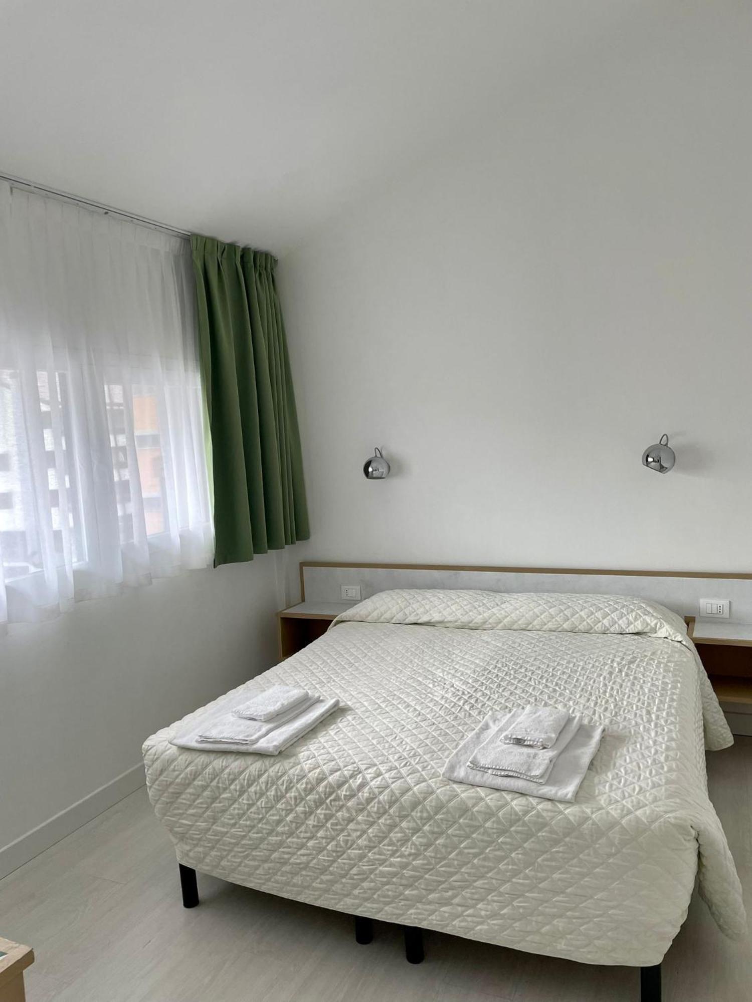 Hotel Giardino ブレーノ エクステリア 写真