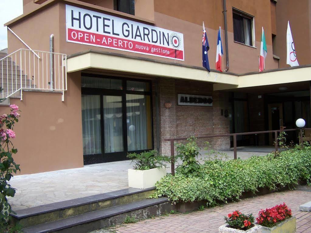 Hotel Giardino ブレーノ エクステリア 写真
